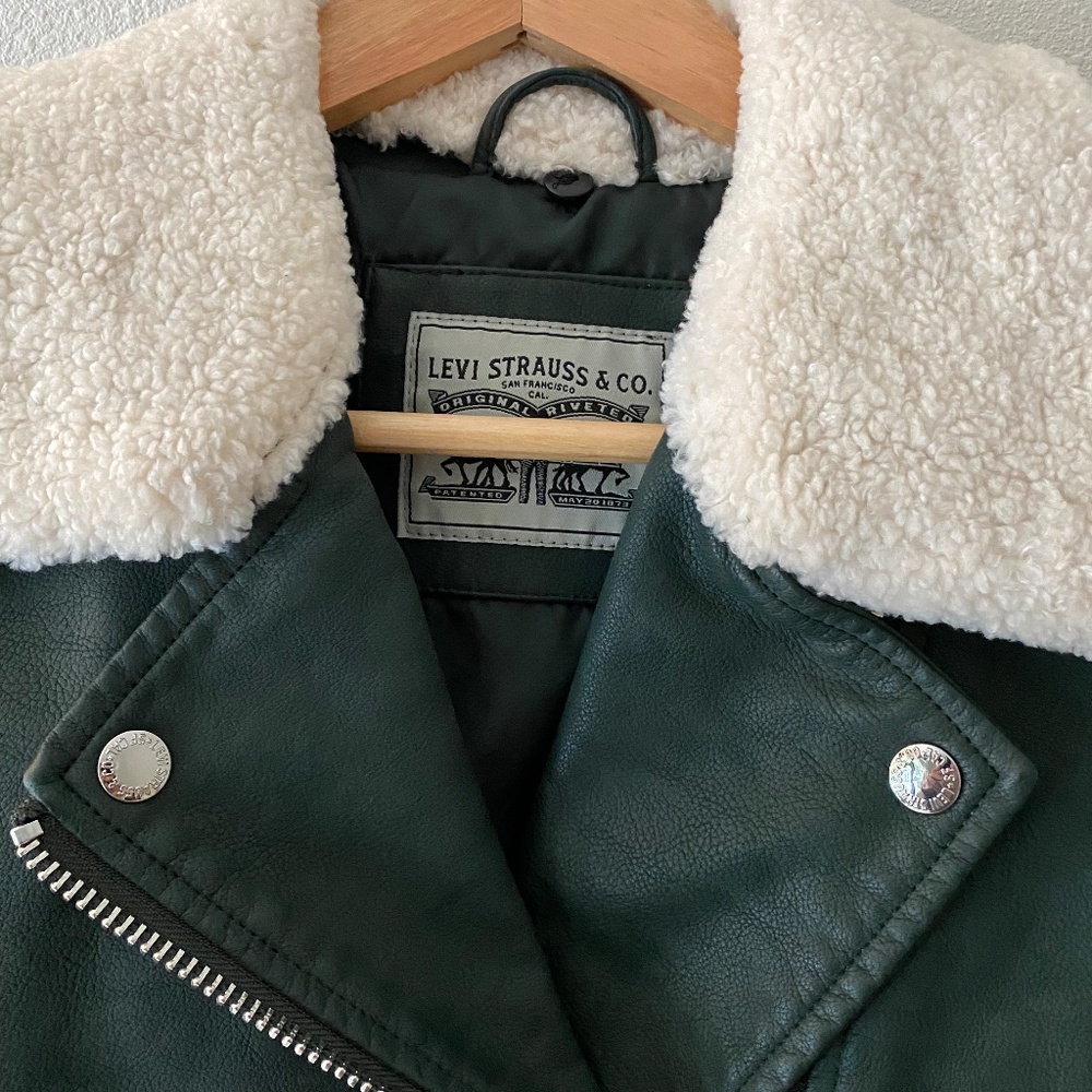 Levi's Sherpa-Trimmed Faux-Leather Moto Jacket MEDIUM - Picture 4 of 10
